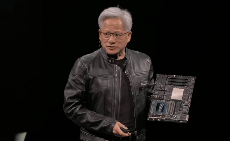 众汇平台2021年银行存款利率迎来新变动，在银行存10万，一年的利息将下降900多